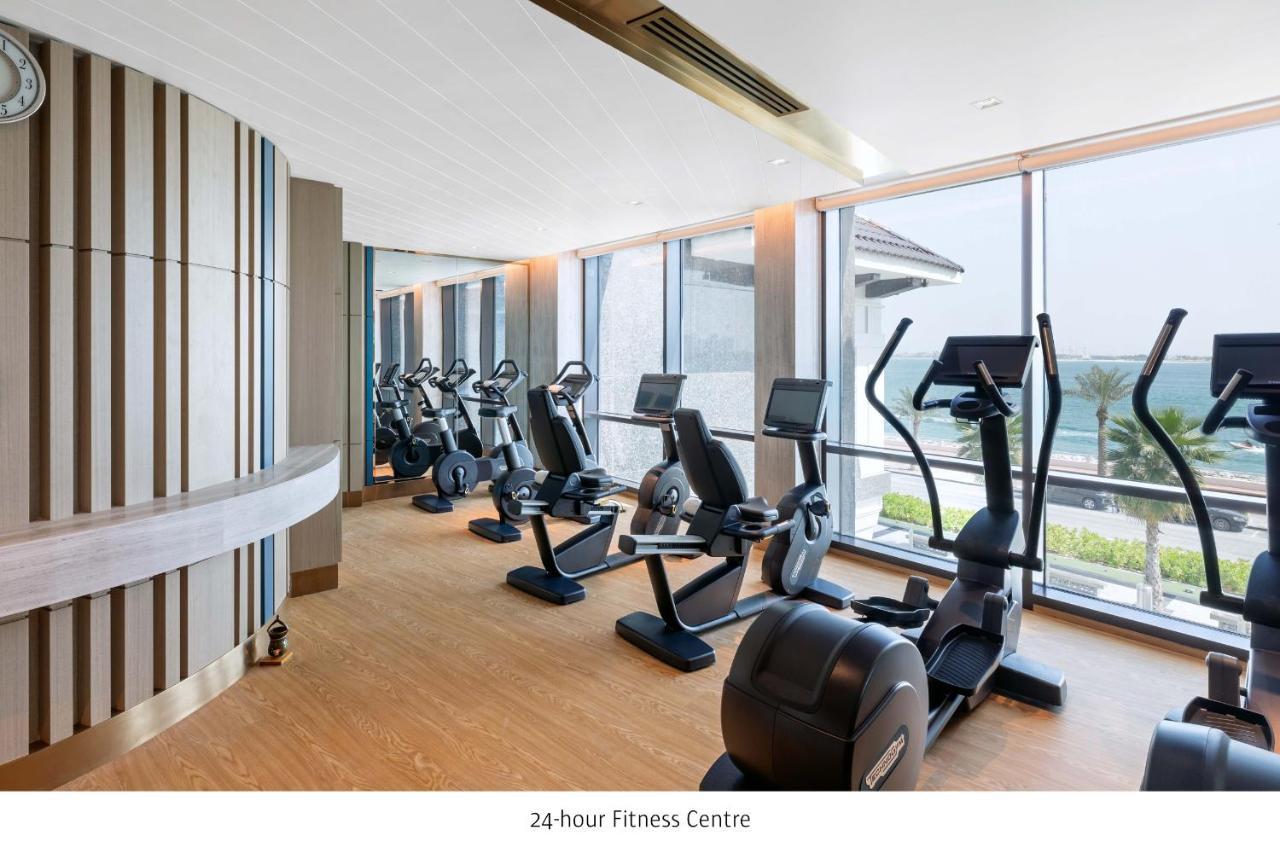 Taj Exotica Resort & Spa, The Palm, Dubai Esterno foto 24-hour fitness centre